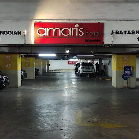 Amaris Hotel Thamrin City Джакарта Экстерьер фото