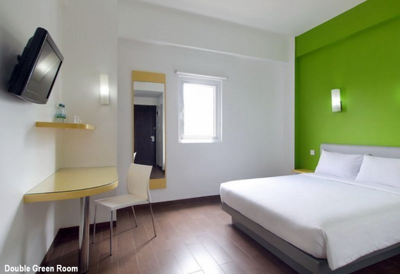 Amaris Hotel Thamrin City Джакарта Экстерьер фото